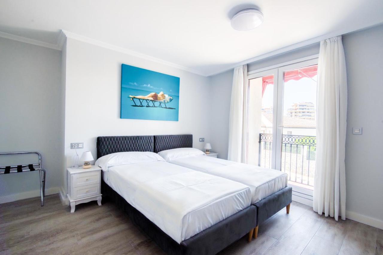 Mar Apartments Аликанте Екстериор снимка